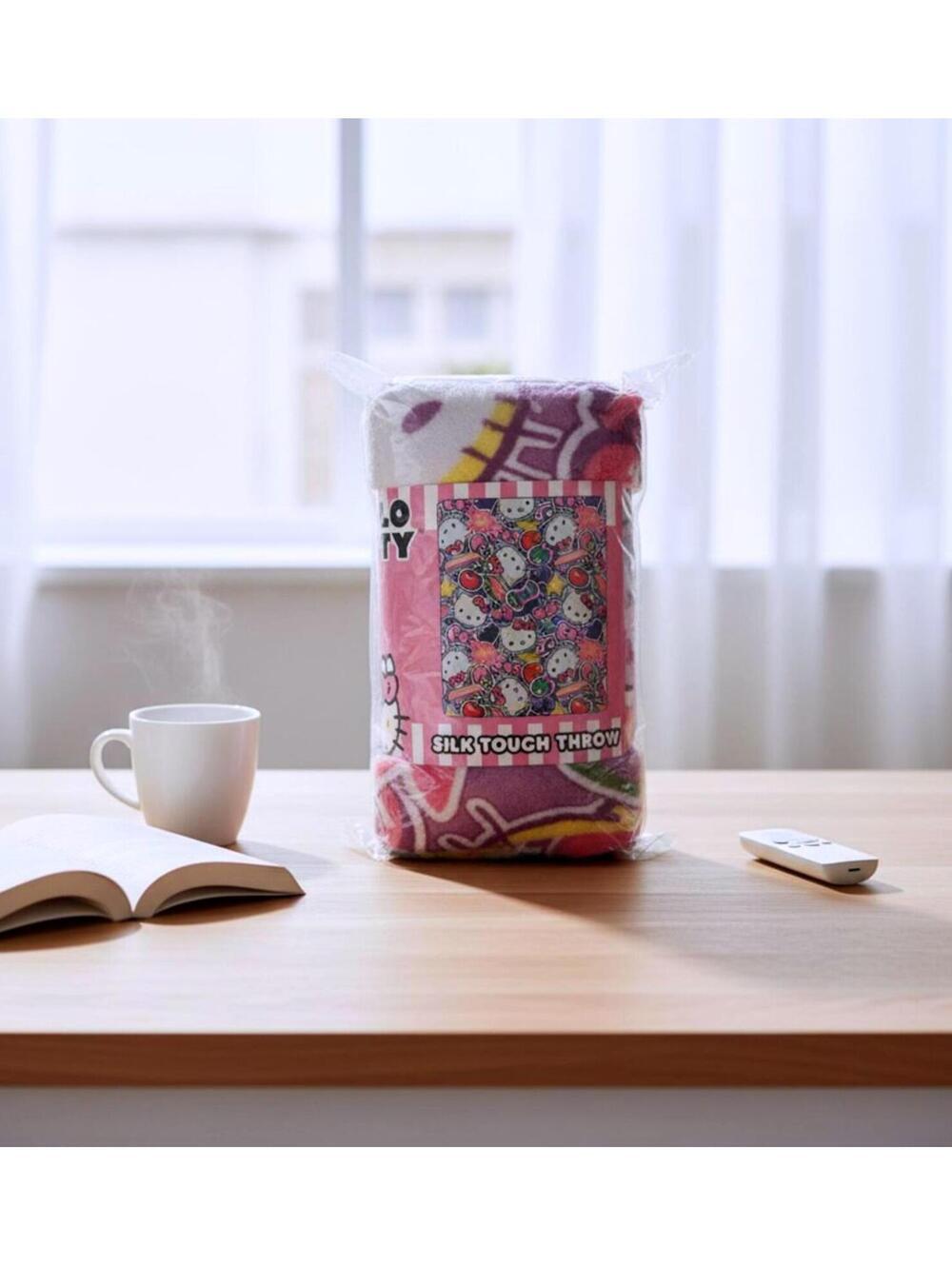 Hello Kitty Silky Touch Throw Blanket - Kids Blanket - Limited Edition